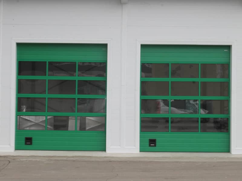 Промышленные ворота DoorHan в Якутске с установкой